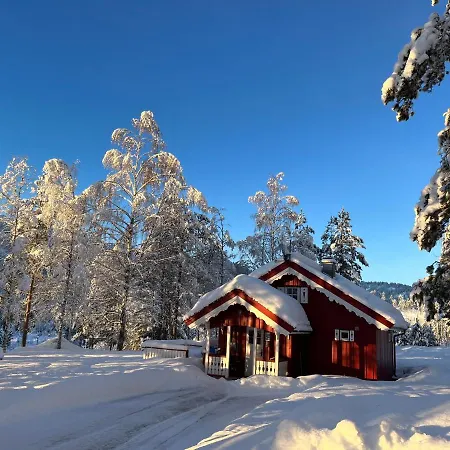 Lie Hytteutleige -gjestegard - Thor Fine Art 3 Enheter * Amdals Verk