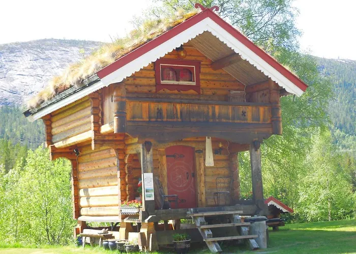 Lie Hytteutleige -gjestegard - Thor Fine Art 3 Enheter Amdals Verk