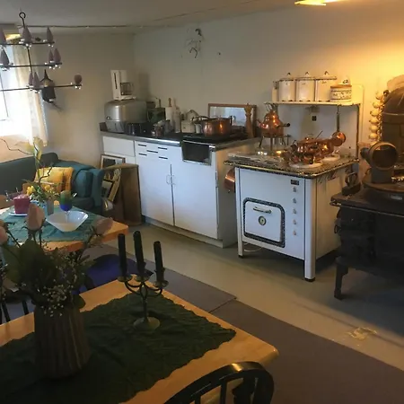Lie Hytteutleige -gjestegard - Thor Fine Art 3 Enheter Chalé Amdals Verk